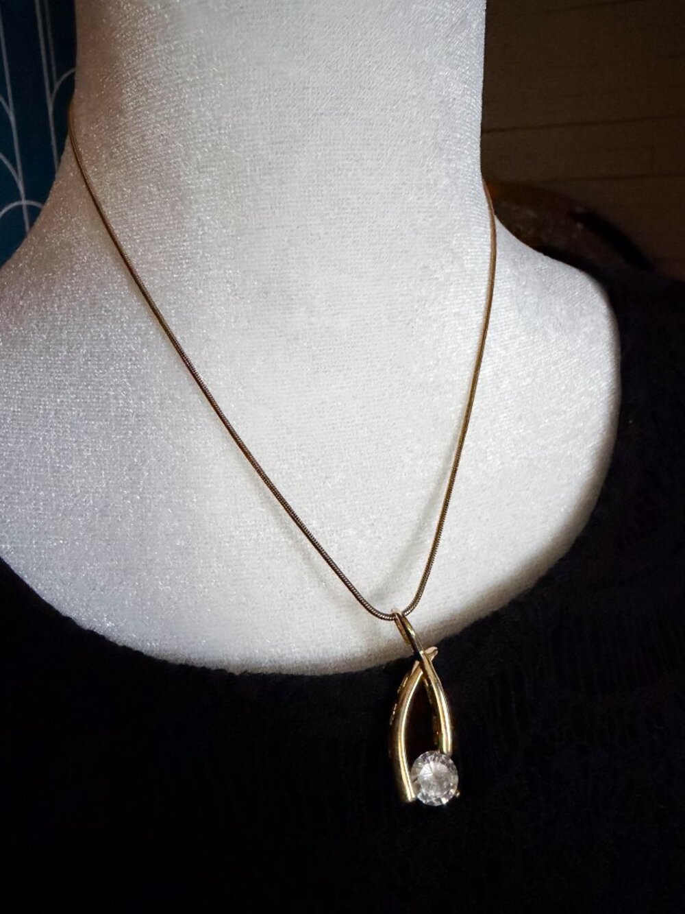 Lia Sophia Gold Tone Pendant Necklace Large Crystal Teardrop Modern Statement